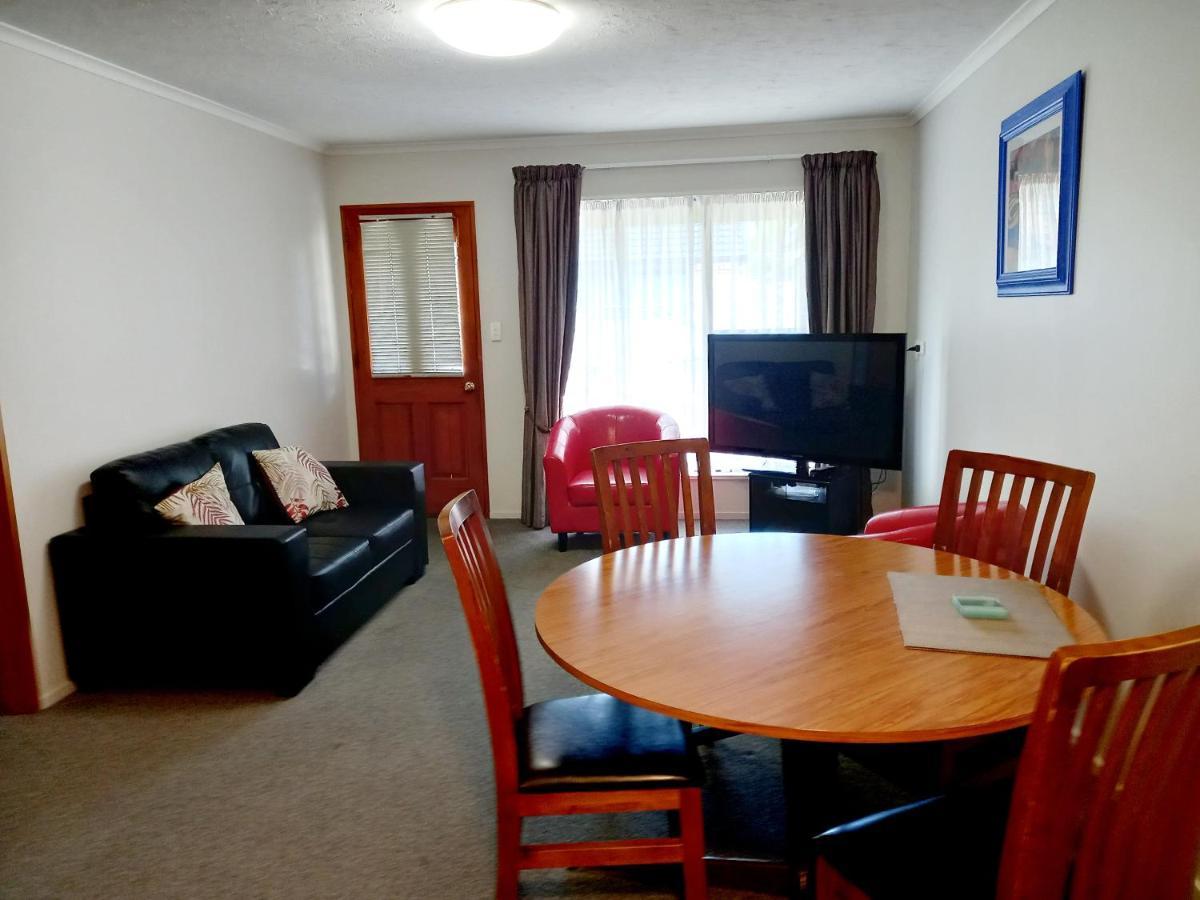 Academy Lodge Motel Ashburton Εξωτερικό φωτογραφία