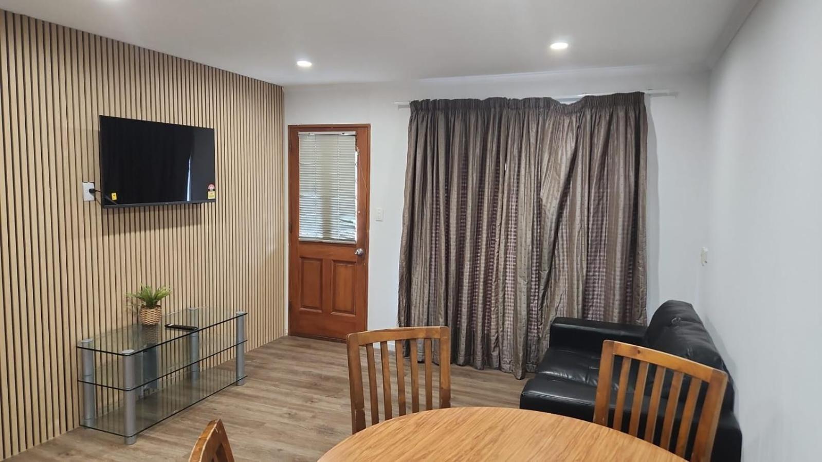 Academy Lodge Motel Ashburton Εξωτερικό φωτογραφία